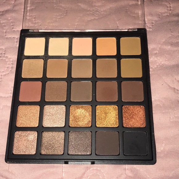 Morphe eyeshadow palette (bundle) - Picture 2 of 5